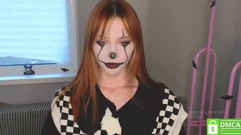 Elis  a little vacation Ill be here Saturday my schedules in bio online show from October 30, 8:48 am