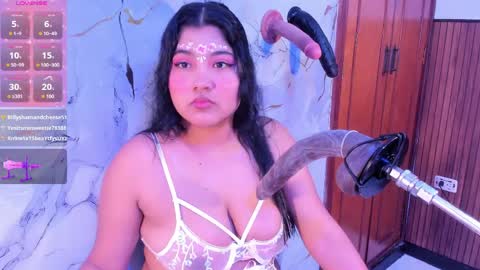 LINA online show from April 9, 11:49 am