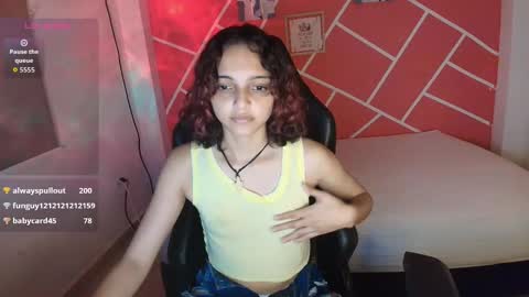 sweety_dreamgirl online show from October 16, 10:41 pm