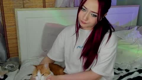 sweetyangiee online show from April 7, 4:47 am