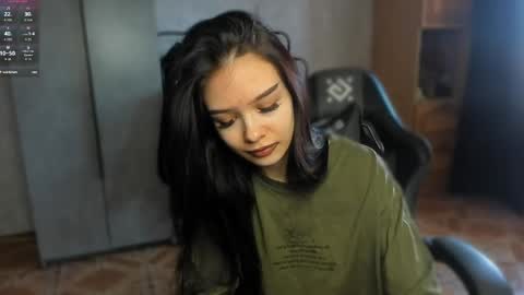 sweetydeviliya online show from April 13, 6:28 am