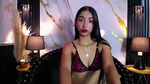 LAURA online show from April 18, 12:07 pm