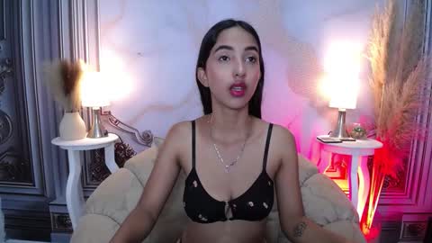 LAURA online show from November 10, 12:08 pm