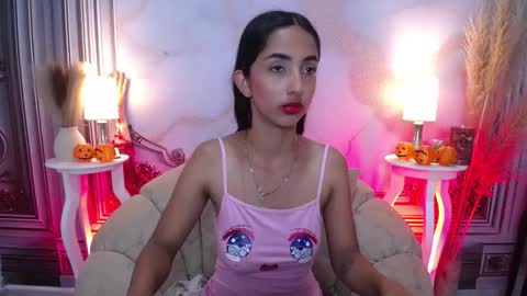 LAURA online show from October 30, 1:01 pm