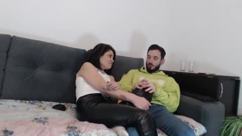 Snapshot of swetlittleboy4u chatting on December 14, 2:00 pm SwetLittleBoy4u online show from December 14, 2:00 pm