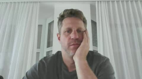 swisstom72 online show from July 18, 11:23 am
