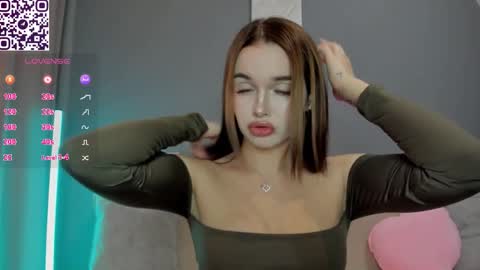 Ana online show from March 1, 3:11 am