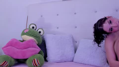 symphonny online show from September 19, 9:51 pm