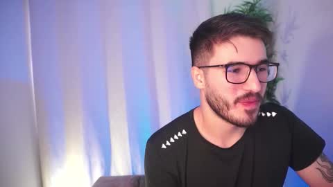 t0ny_wylie online show from February 5, 8:56 pm