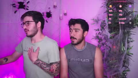 t0ny_wylie online show from October 22, 9:16 pm