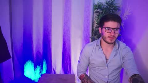 t0ny_wylie online show from February 26, 8:56 pm