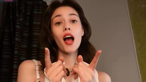 Heeey im Helena3 -- fav555100333 -- pvts only premium and after my public show 3 online show from October 28, 1:45 pm