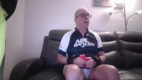 tacrunner66_ online show from February 17, 3:00 pm