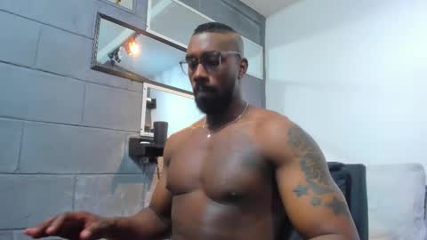 Tafari Zulu online show from November 3, 2:56 am