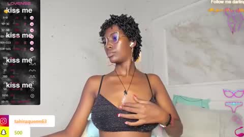 Snapshot of tahira_21 chatting on March 1, 7:59 pm Tahira online show from March 1, 7:59 pm