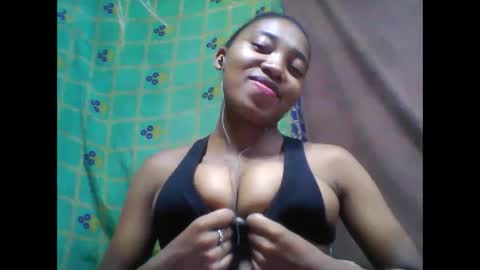 tahiriniah online show from March 8, 6:05 pm