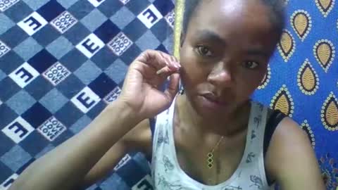 tahiryjosiah online show from October 22, 8:17 am