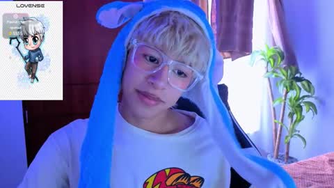 taichi online show from November 27, 4:36 pm