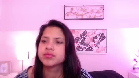 Snapshot of taira_rouse chatting on October 20, 11:37 am Taira online show from October 20, 11:37 am