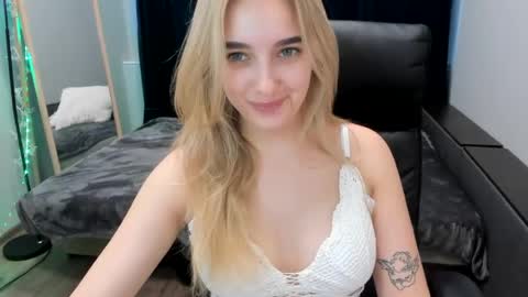 Taisia online show from July 24, 8:11 am