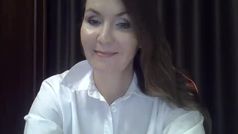 Snapshot of taisialucky77 chatting on October 4, 7:00 pm taisialucky77 online show from October 4, 7:00 pm