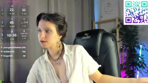 Jean online show from April 12, 7:45 am