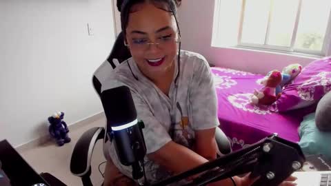  kalagr online show from November 20, 9:01 pm