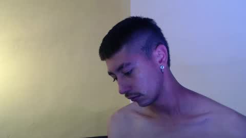 talhi_ online show from November 22, 9:45 pm