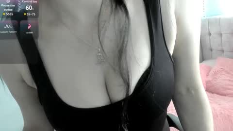 Talia  mia online show from April 25, 1:52 pm