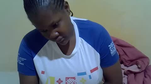 taliah254 online show from October 15, 5:00 am