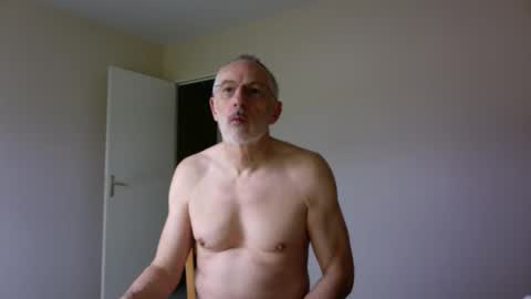 Jack Pierrot online show from March 25, 6:53 am