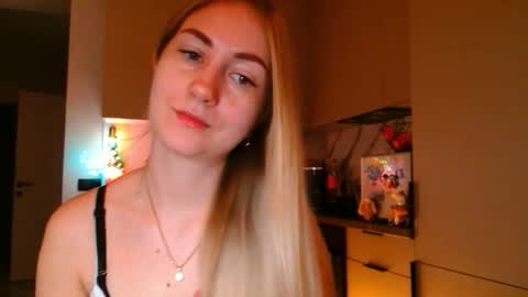  Kira  online show from February 7, 7:22 am