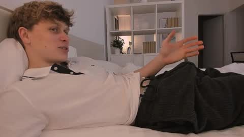 Colin online show from May 19, 6:37 pm