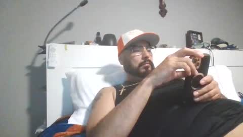 talllatino310 online show from December 17, 6:09 am