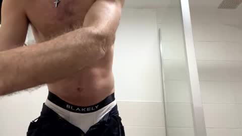 Tall Paul online show from March 17, 10:15 pm