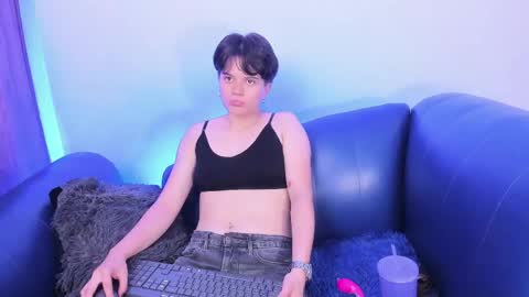 Abby online show from April 14, 8:23 pm