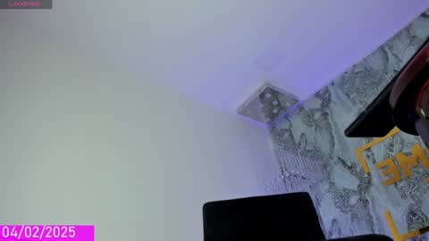 Snapshot of tamara_sex7 chatting on February 5, 1:04 am T A M A R A online show from February 5, 1:04 am
