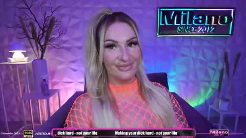 TamaraMilano online show from November 11, 9:33 am