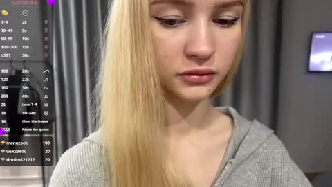 Melissa online show from May 28, 2:26 pm