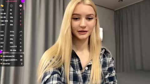 Melissa online show from May 10, 1:17 pm