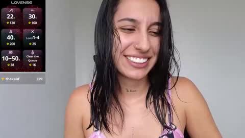 Snapshot of tammyandrade_ chatting on February 19, 4:11 pm tammy online show from February 19, 4:11 pm