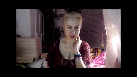 Milena online show from December 13, 8:15 pm