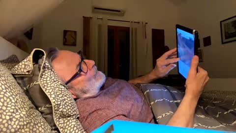 Dominique online show from January 10, 10:46 pm