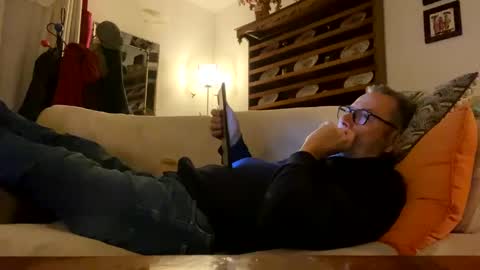 Dominique online show from February 5, 9:07 pm