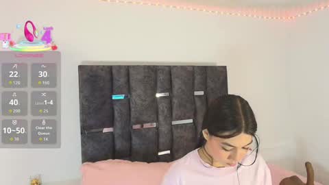 Snapshot of taniamilan chatting on September 26, 12:02 pm Tania online show from September 26, 12:02 pm