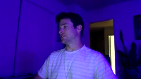 Snapshot of tantrichealing chatting on March 4, 12:39 am Dr. Love online show from March 4, 12:39 am
