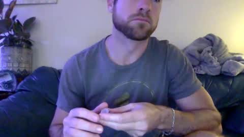 Snapshot of tantrichealing chatting on February 3, 1:19 pm Dr. Love online show from February 3, 1:19 pm