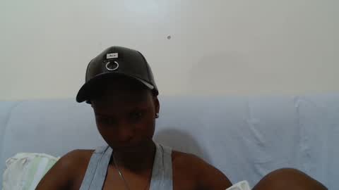 Tara online show from October 18, 2:54 pm