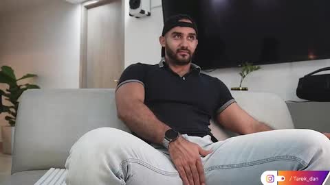 Tarek online show from March 11, 12:57 am