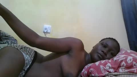 tashacute20 online show from April 10, 7:03 am